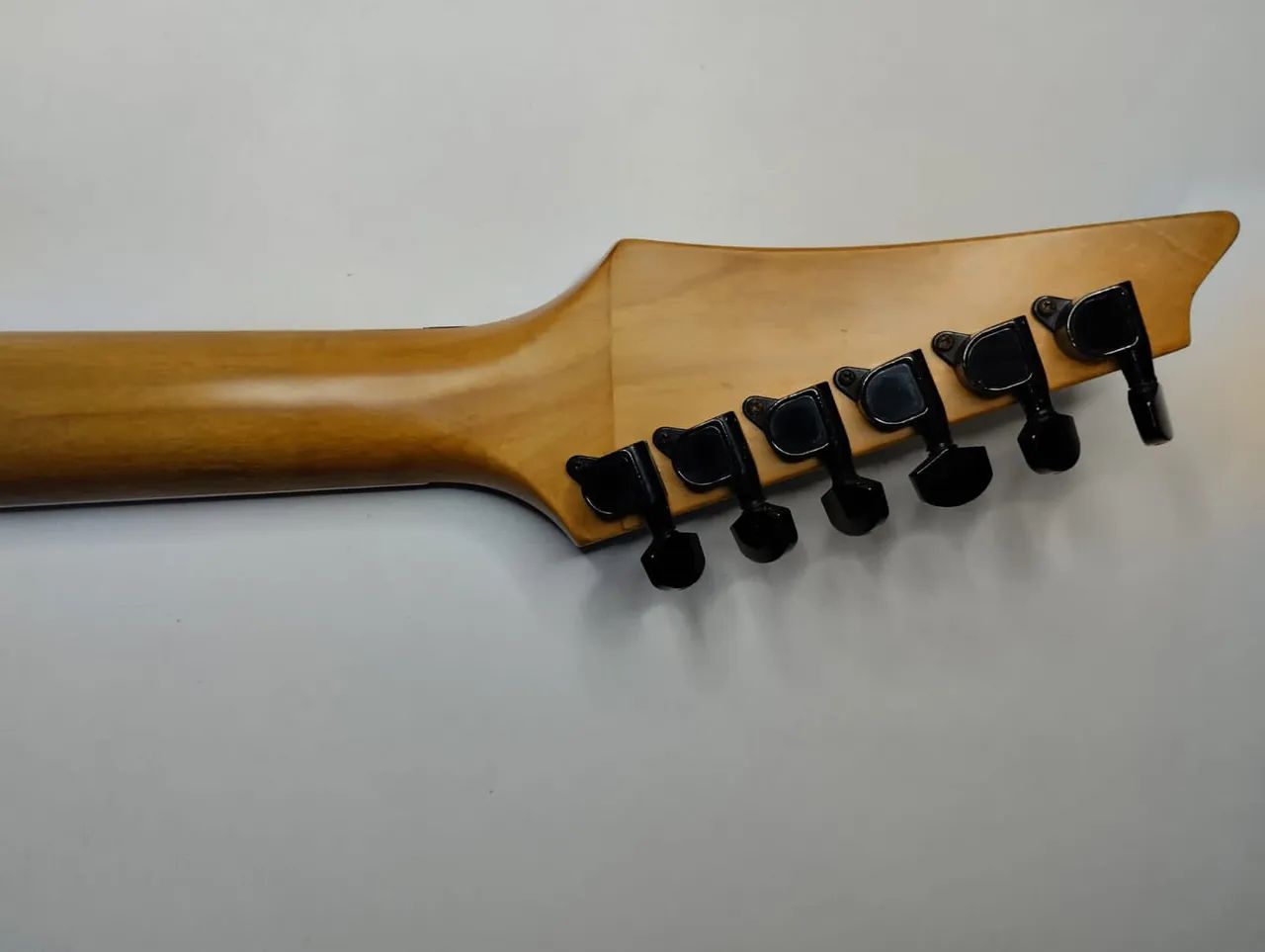 Guitarra Elétrica Golden Stratocaster.<br>Ponte floyd rose Wilkinson - Foto 5