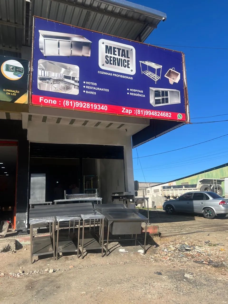 Mesas e Armários em Aço Inox - Foto 4