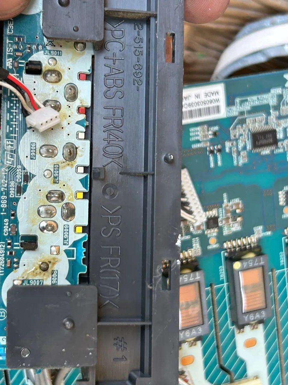 PLACA DE SOM E VIDEO 2 IN TV SONY LCD 2-515-392  - Foto 3