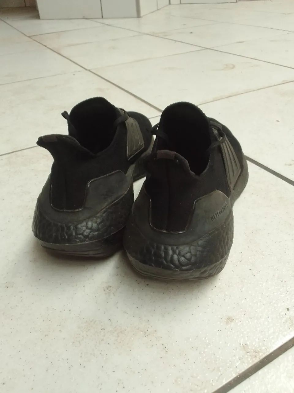 Tênis Adidas de Corrida (37/38) - Foto 6