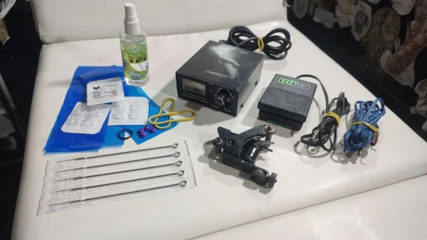 1 maca 3 posições,1máquina tattoo,1 fonte,1clip corde,pedal,transfer,5agulha,1 apoio braço - Foto 6