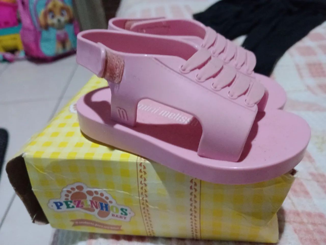Sandália e tênis  infantis rosa, pouco usados lindos . Tam 17/18 - Foto 2
