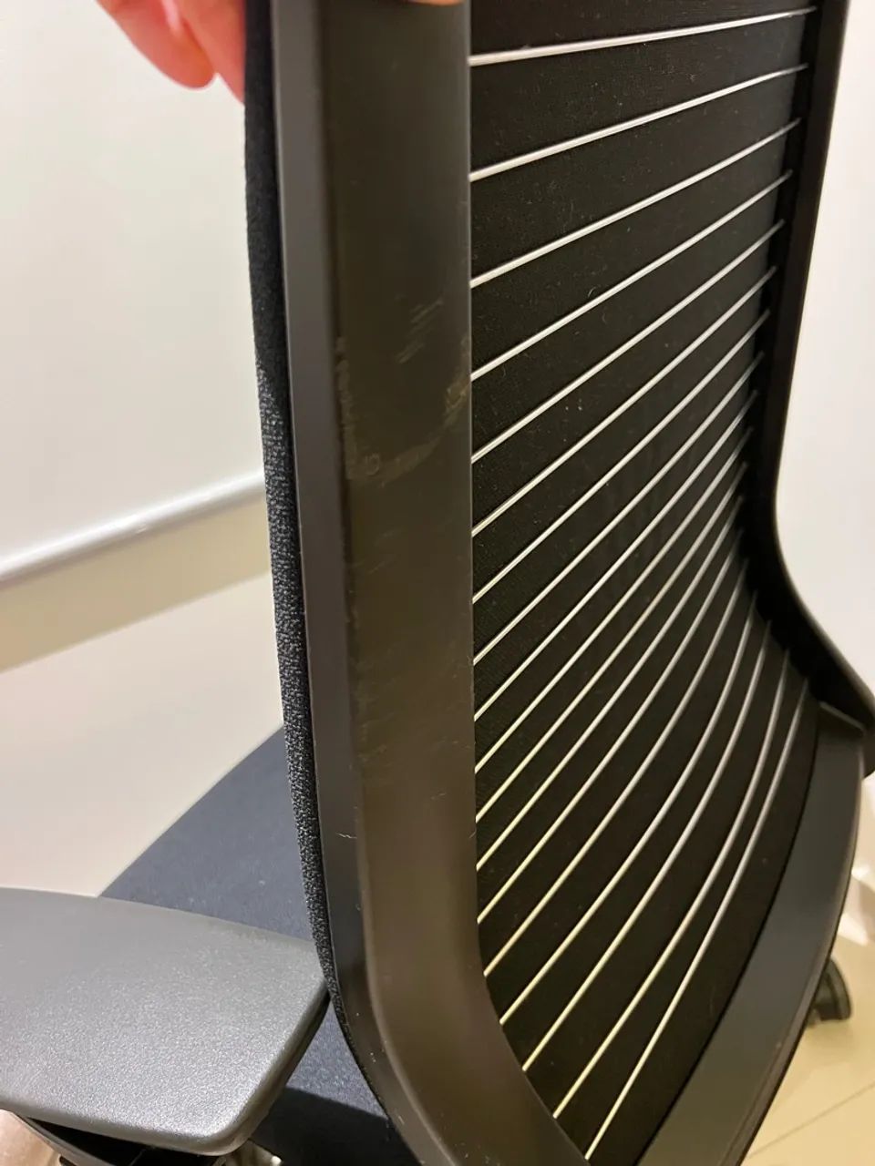 Cadeira Steelcase Think V1 - Foto 3