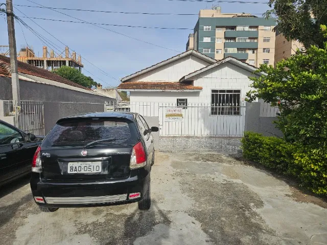 Sobrado com 3 Suítes + Outra Casa - Terreno Amplo No Boa Vista Curitiba