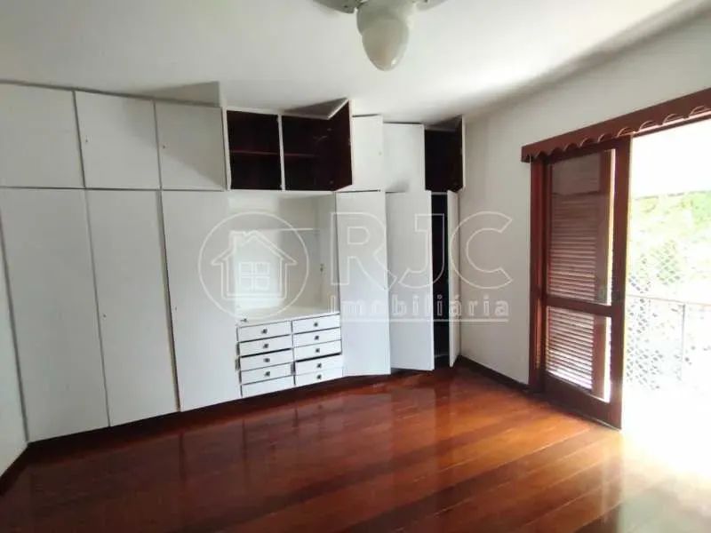 Imóvel para venda tem 270 metros quadrados com 5 quartos em Tijuca - Rio de Janeiro - RJ - Foto 10