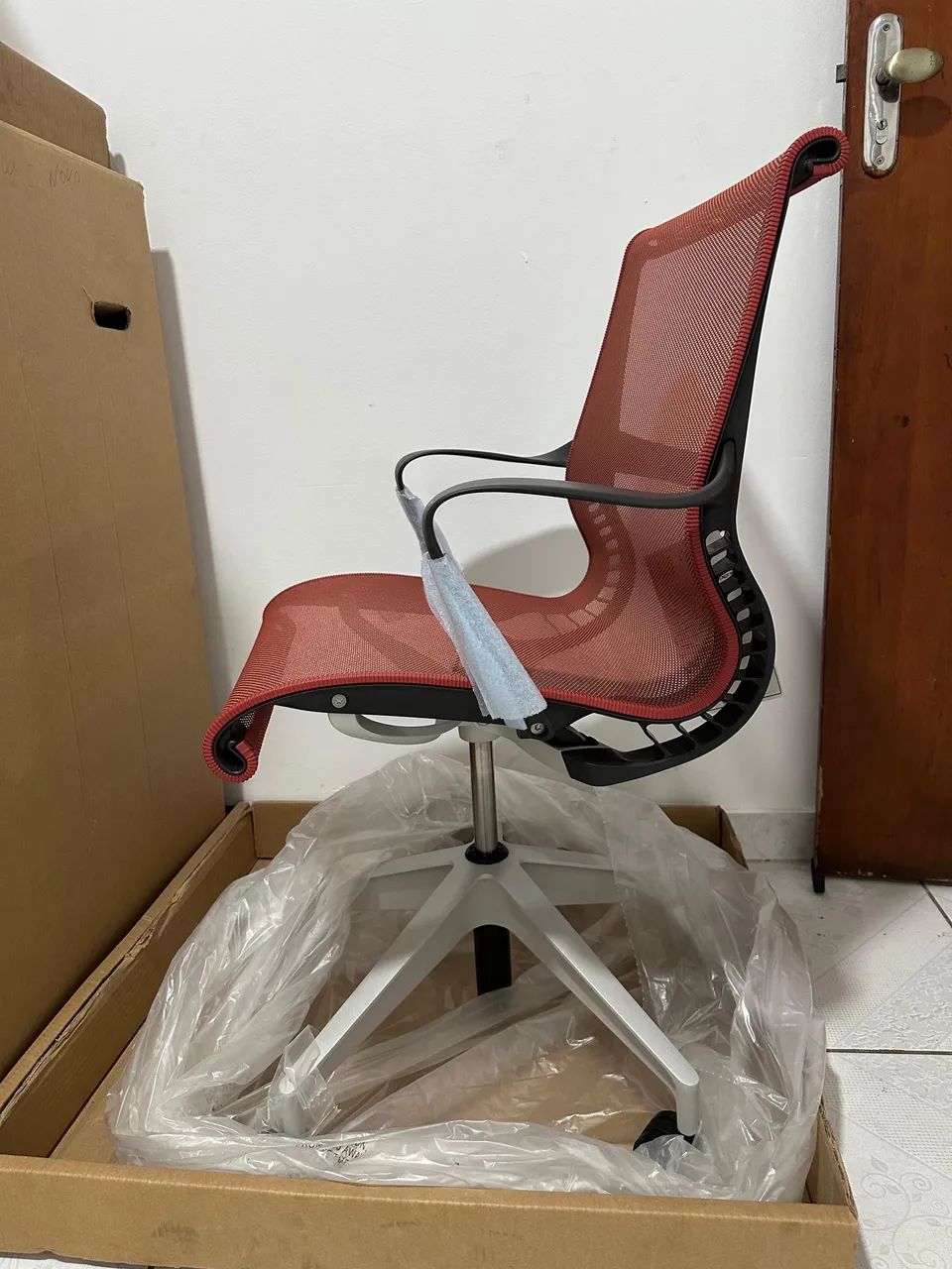 Cadeira Herman Miller Setu 