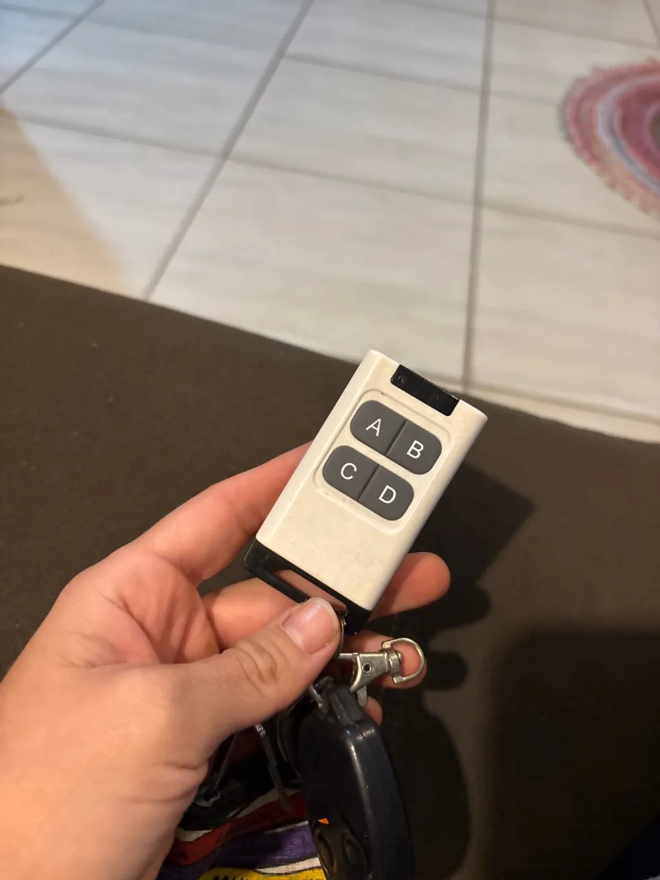Controle Remoto Universal para Portão Eletrônico