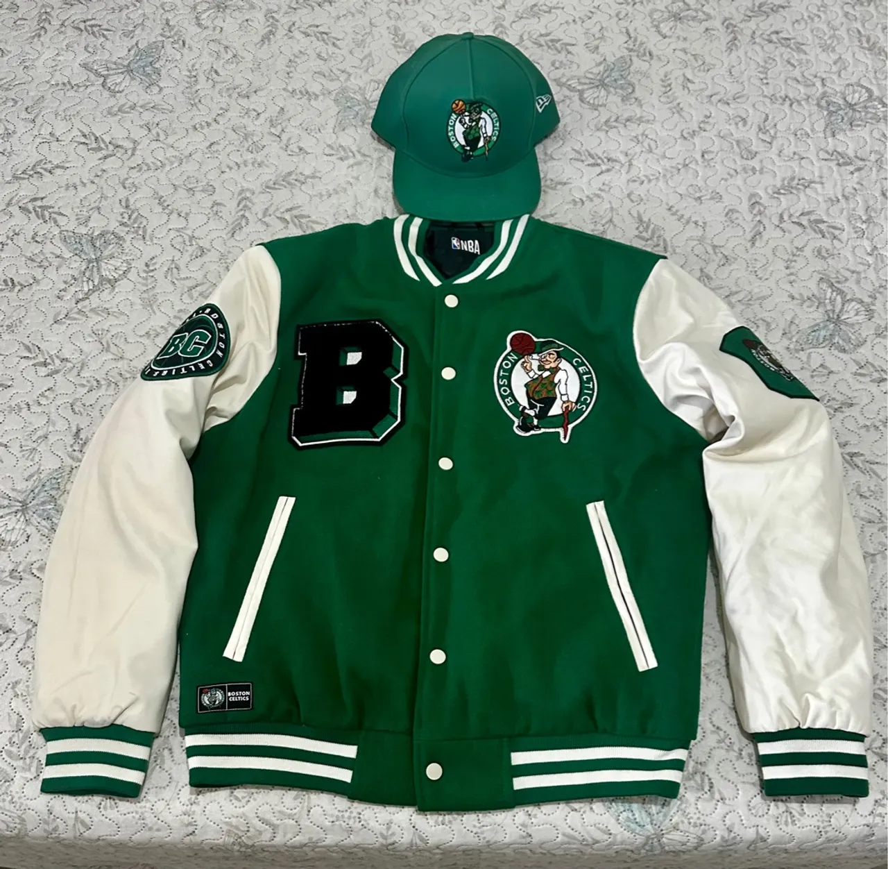 Jaqueta Universitária Basquete Boston Celtics