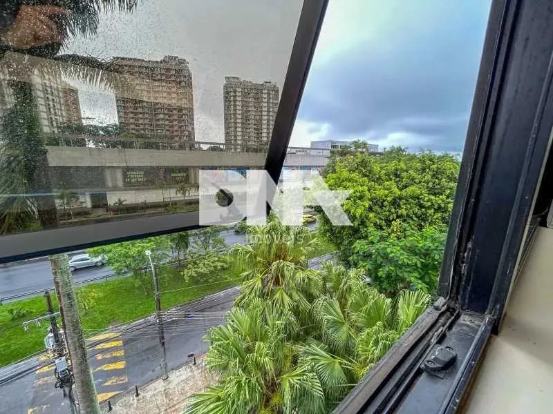 Sala - / Comercial / São Conrado