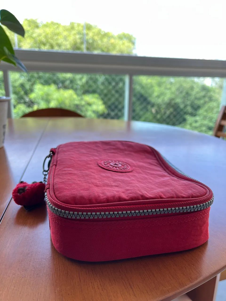 Estojo Kipling - modelo 100 pens