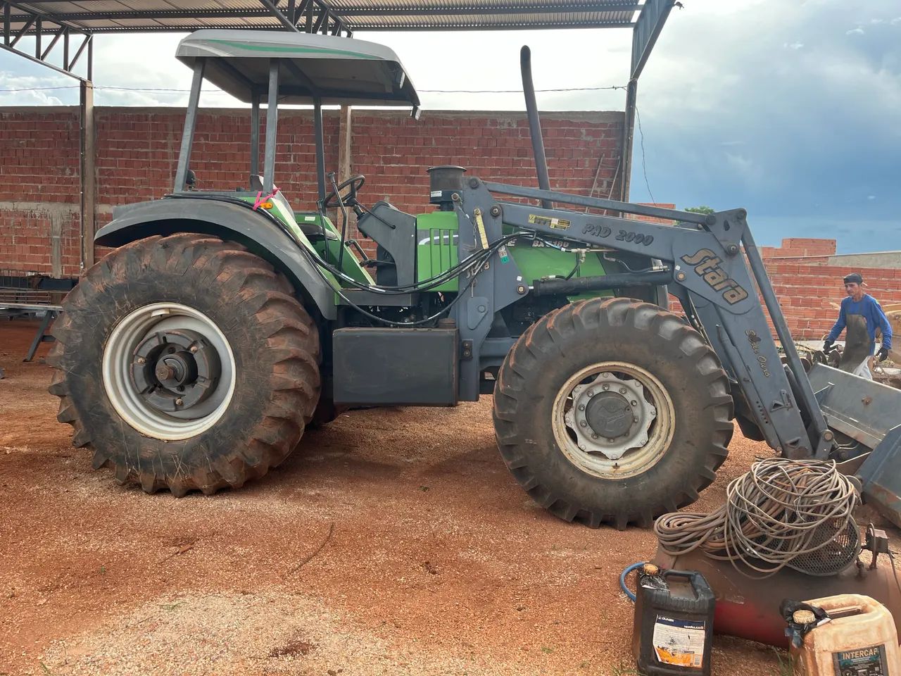 Trator Agrale Bx 6.180 com lâmina Stara 