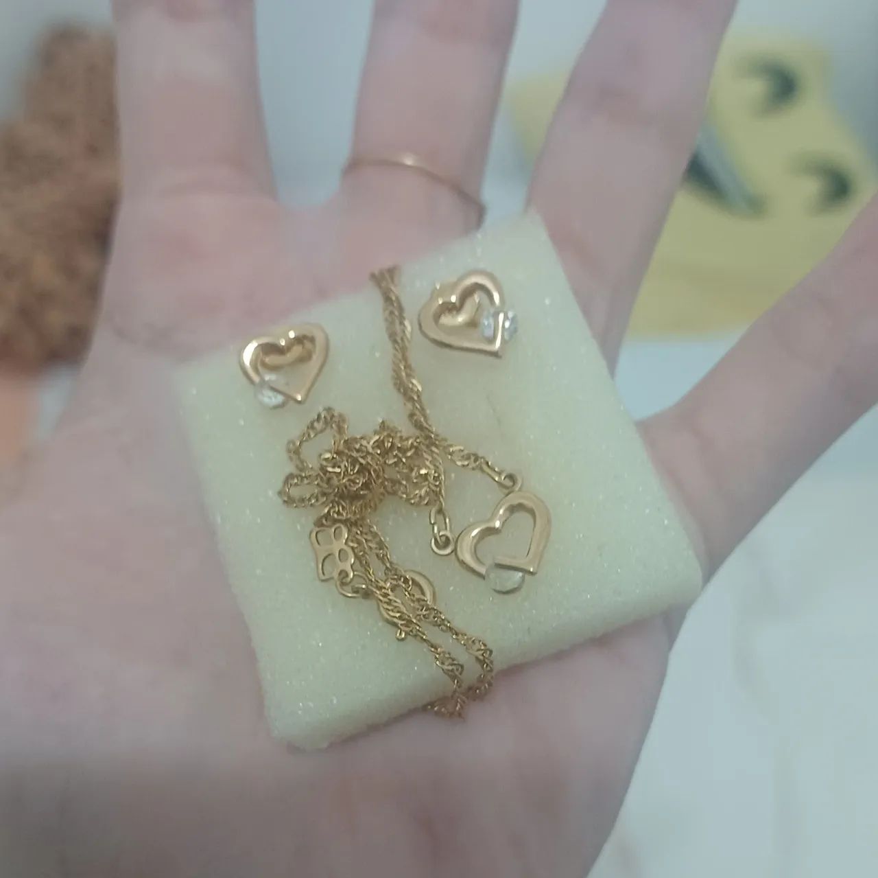 Conjunto da Rommanel folheado a ouro c8olar e brincos