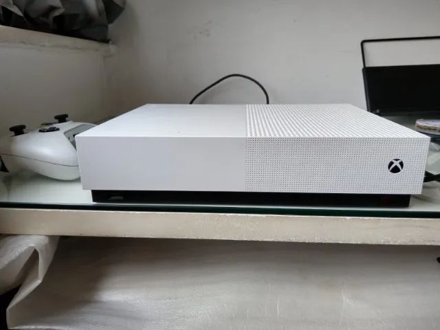 Xbox One S, sem caixa. - Foto 3