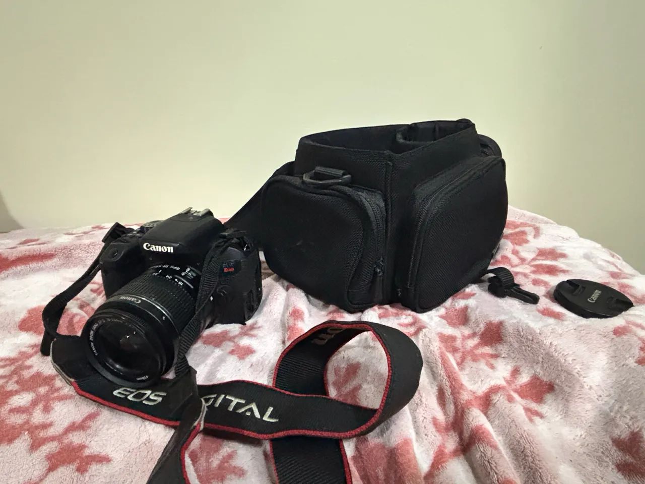 Cânon t7i64520778135299125