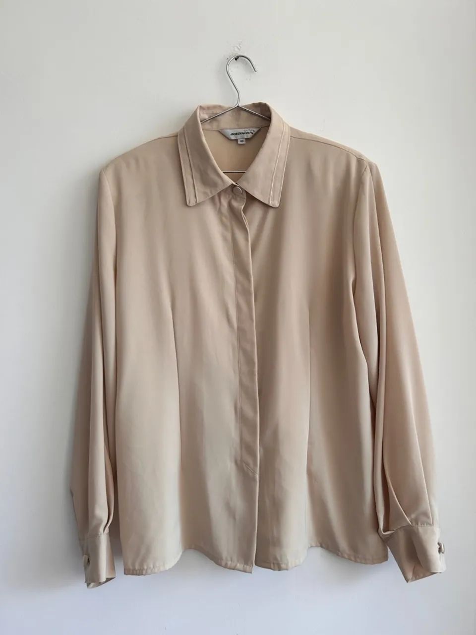 Camisa Clássica Ombreiras