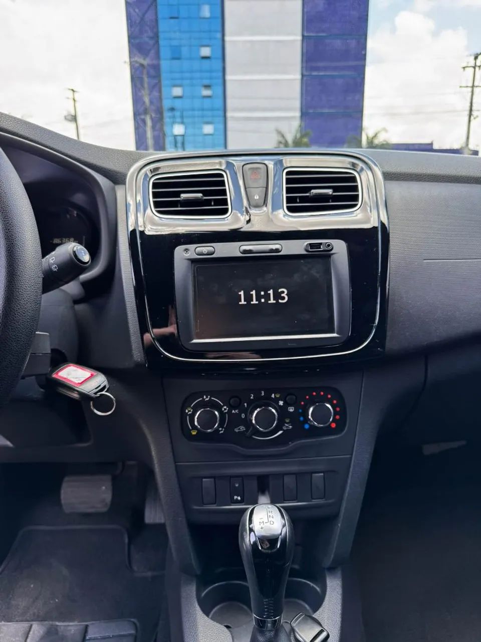 Sandero Zen Automático  - Foto 4