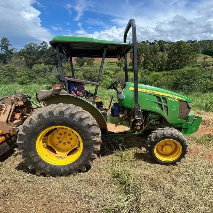 Trator John Deere 5060 EN - Foto 4