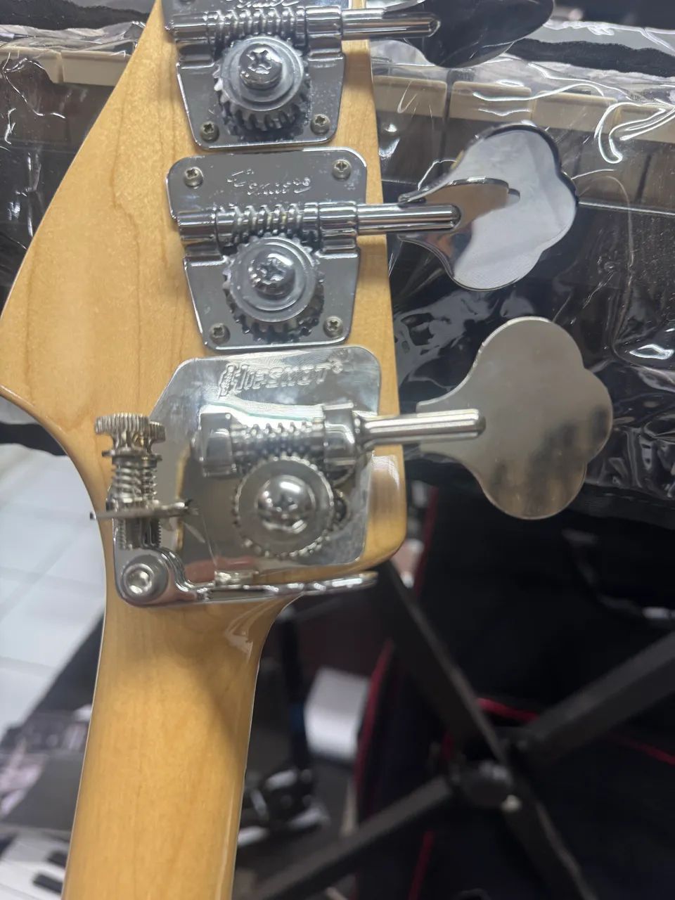 FENDER JAZZ BASS AMERICAN VINTAGE 74 REISSUE - Foto 3