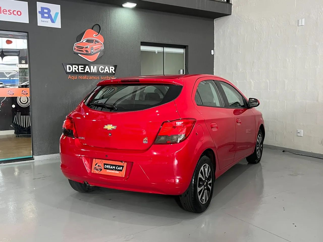 Onix hatch LTZ 1.4 Automático 2014 - Foto 4
