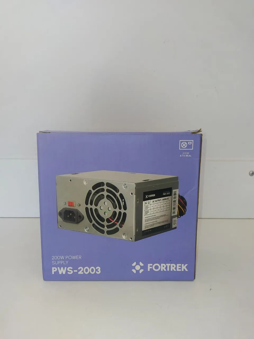 Fonte de PC 200W Fortrek PWS-2003