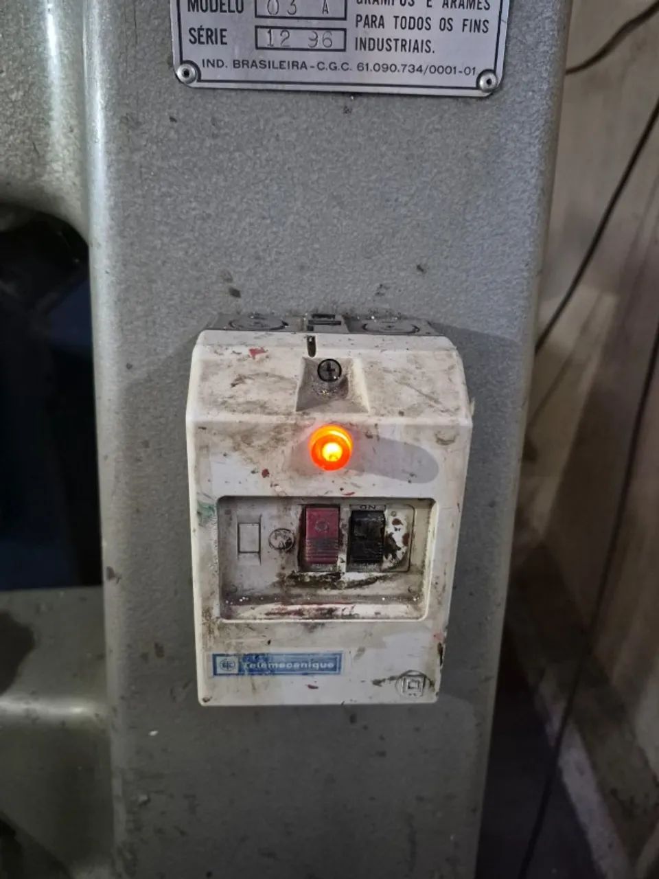 Vendo Grampeadora - Foto 2