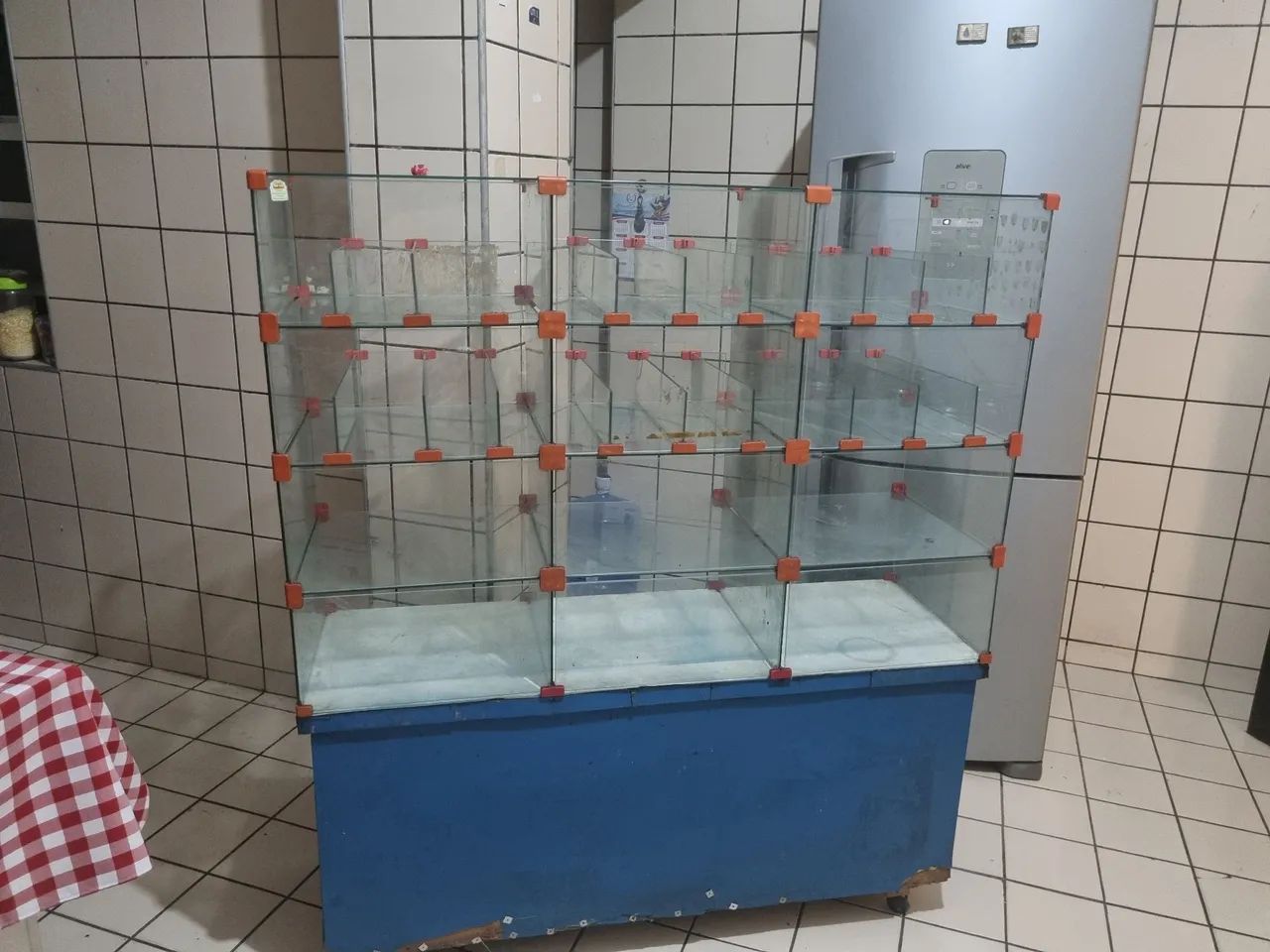VENDO VITRINE PARA COMERCIO - Foto 3