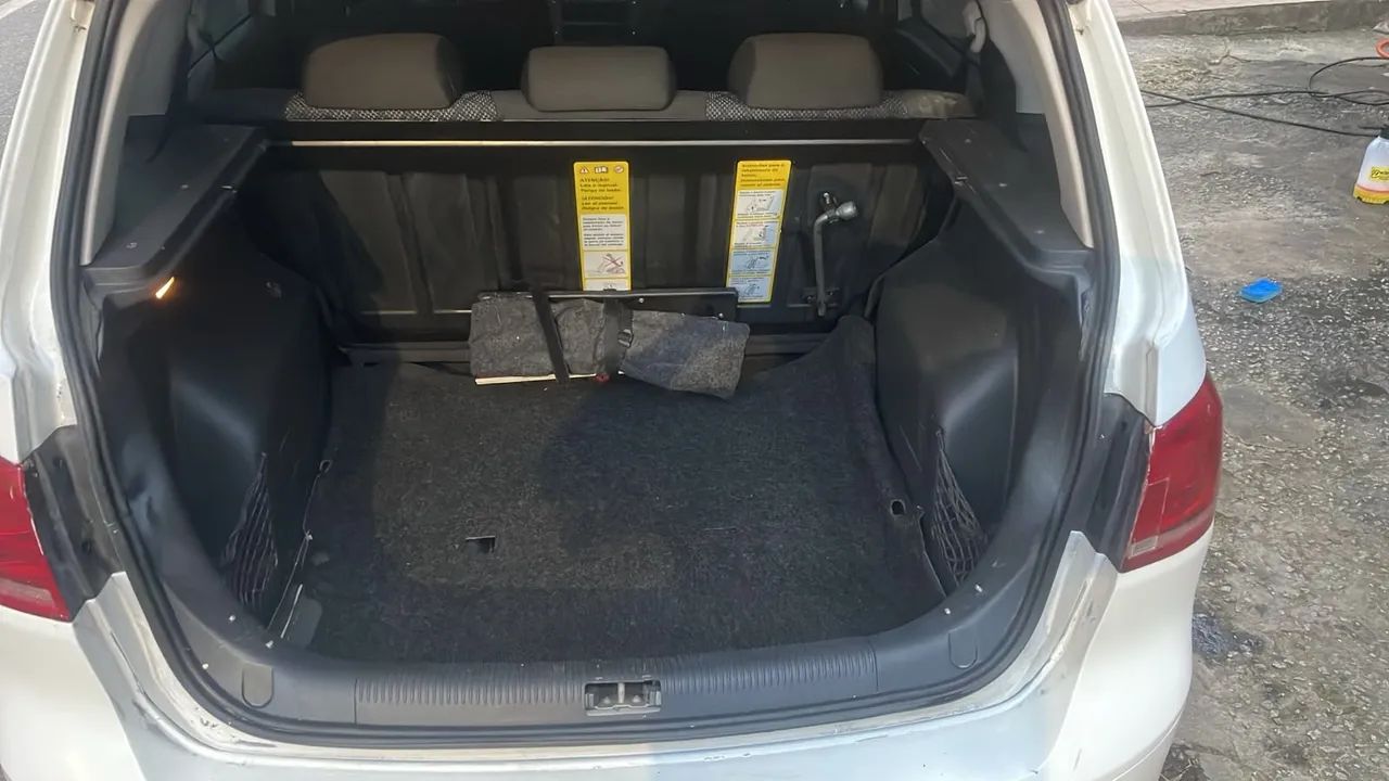 Volkswagen Spacefox 2014