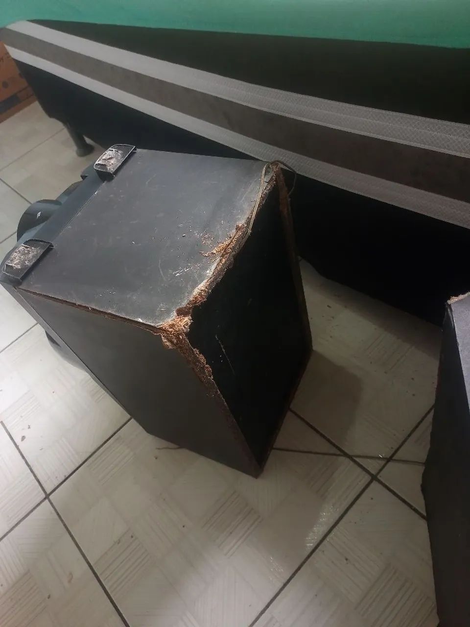 Duas Caixas De Som  - Foto 3