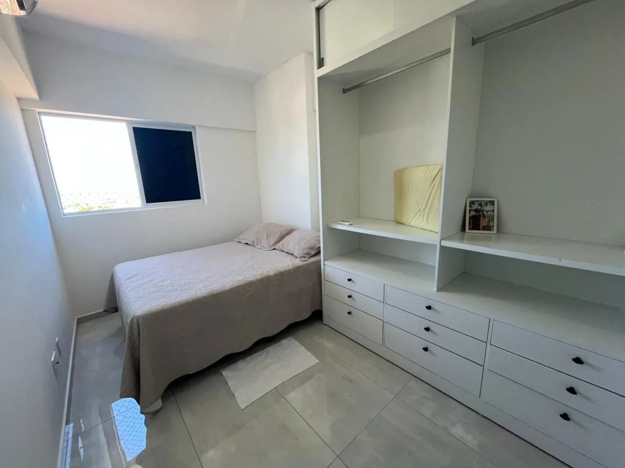 Apto 2/4 mobiliado e vista mar - Foto 3
