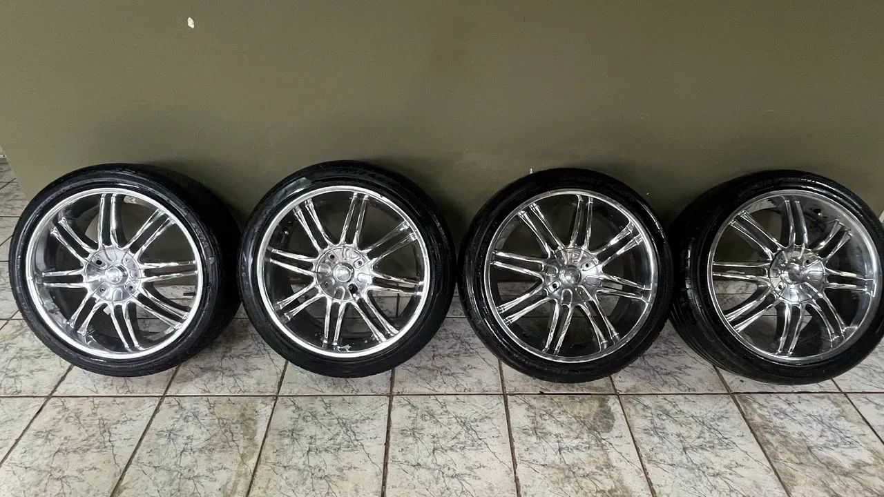 Roda 18? universal, pneu mais q meia vida - Foto 5