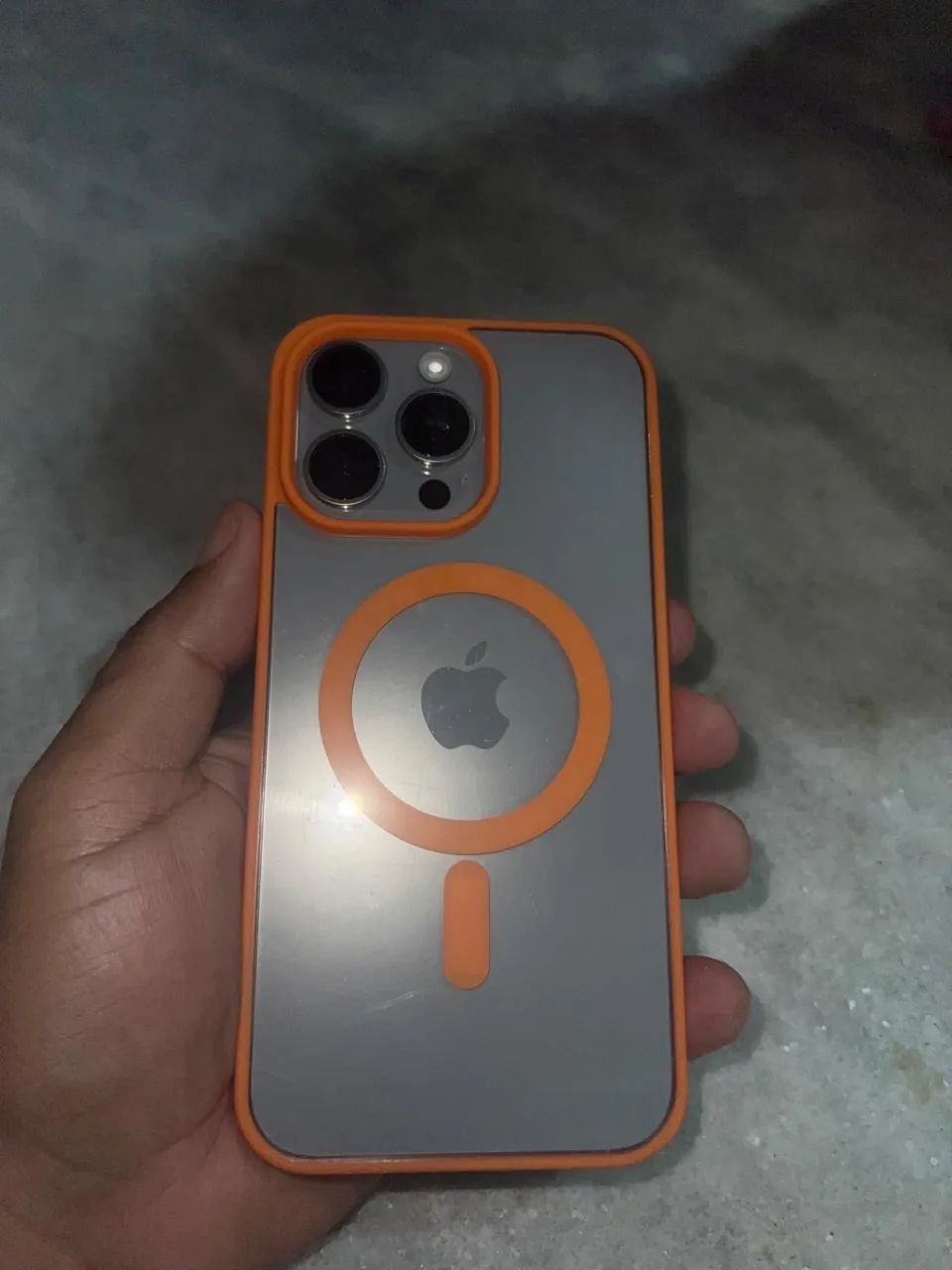 iPhone 15 Pro Max - Foto 3