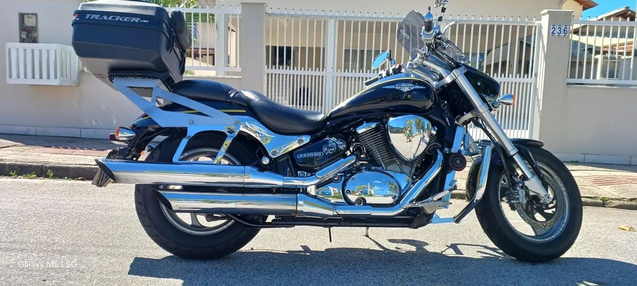 SUZUKI BOULEVARD M800 2012