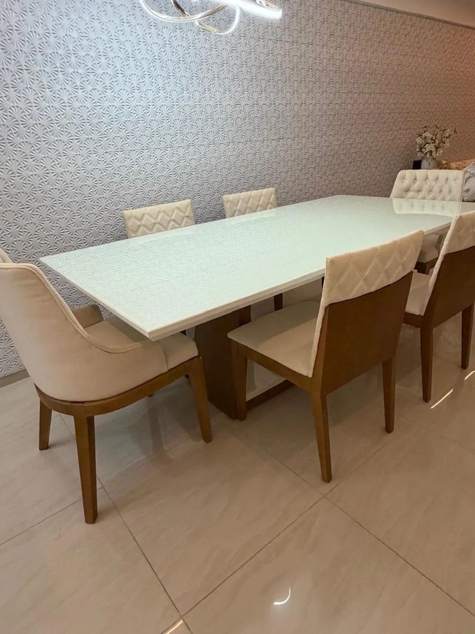 MESA DE JANTAR SOFISTICADA - LINDA E IMPONENTE ? - Foto 3
