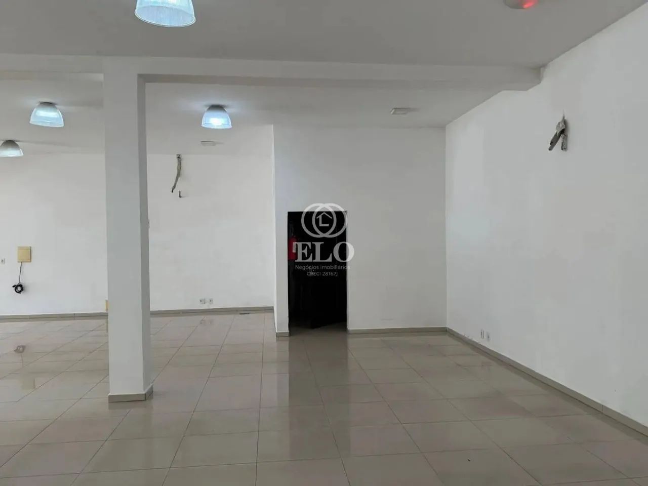 Comercial com 1 quarto, Partenon - Porto Alegre
