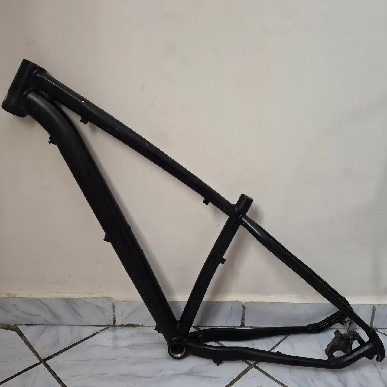 Quadro de alumínio aro 29