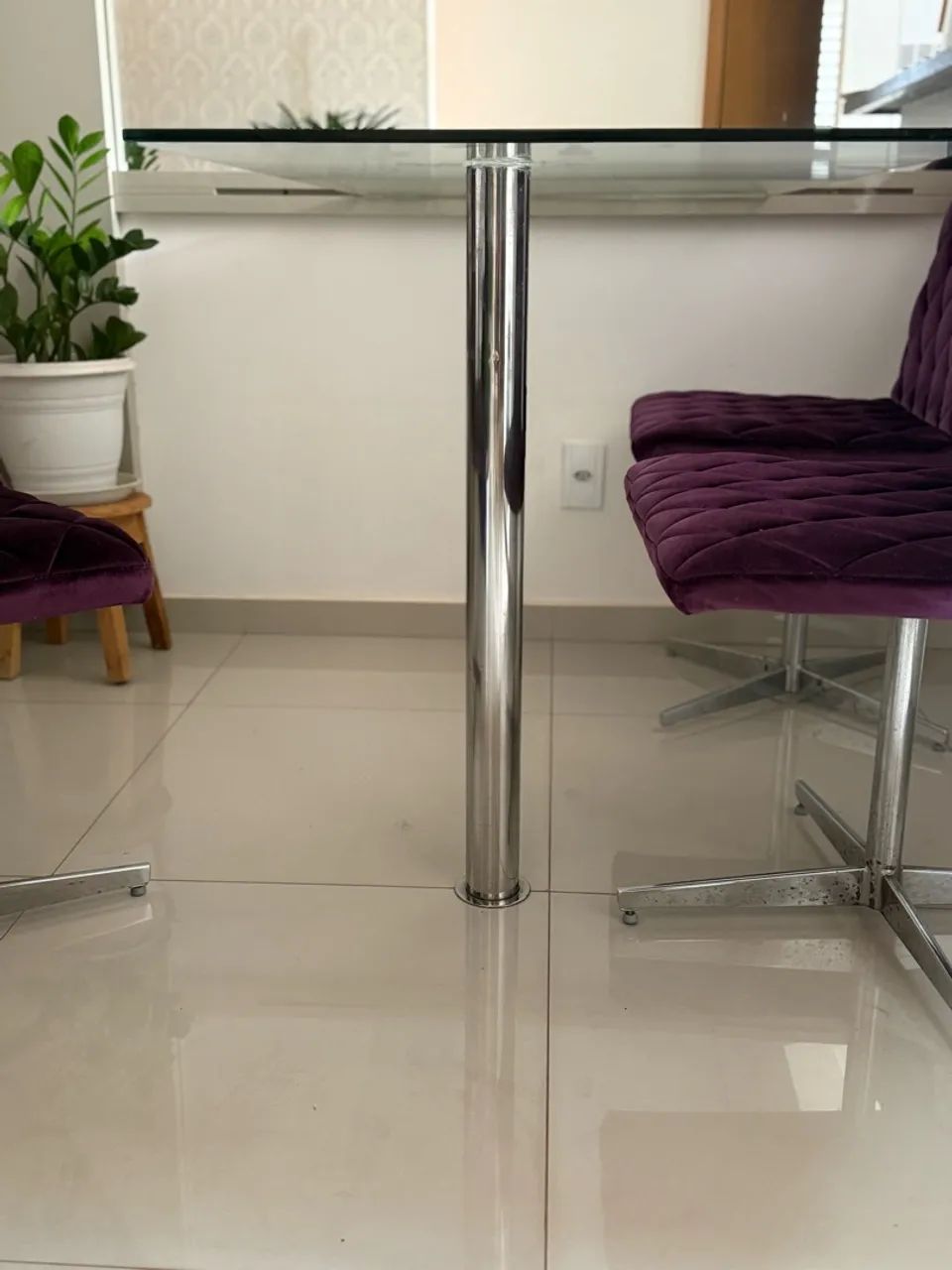 Cadeiras giratórias estofadas  - Foto 4