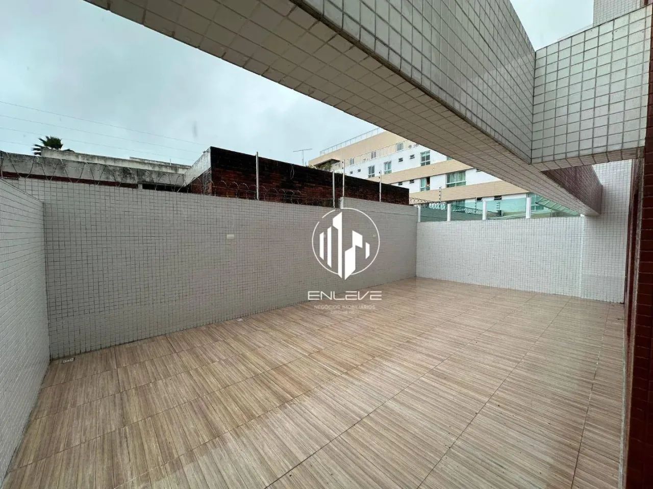 Apartamento térreo com área externa privativa com 02 quartos à 50m da Praia do Cabo Branco - Foto 3