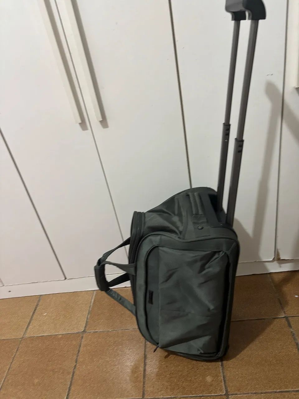 Sacola de Viagem com Rodas Sestini Original - Resistente e espaçosa  - Foto 3