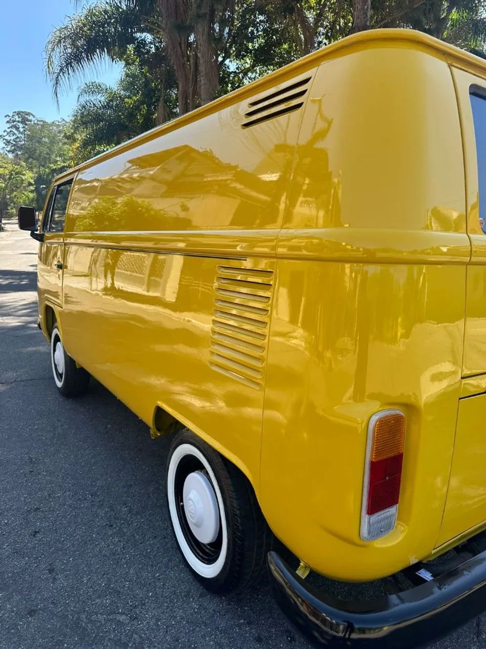 Volkswagen Kombi Furgão 1996
