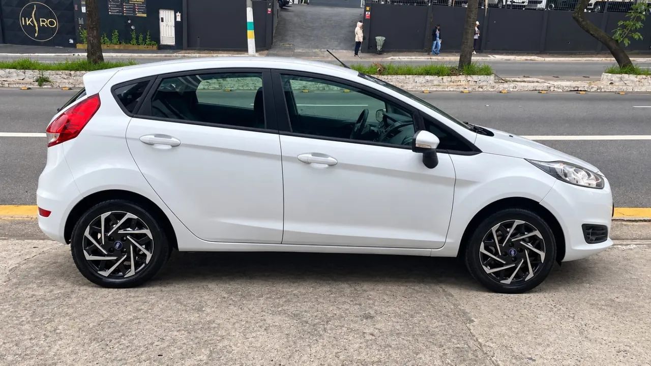 Ford Fiesta 1.5 16V Flex Mec. 5p, foto 8 de 16