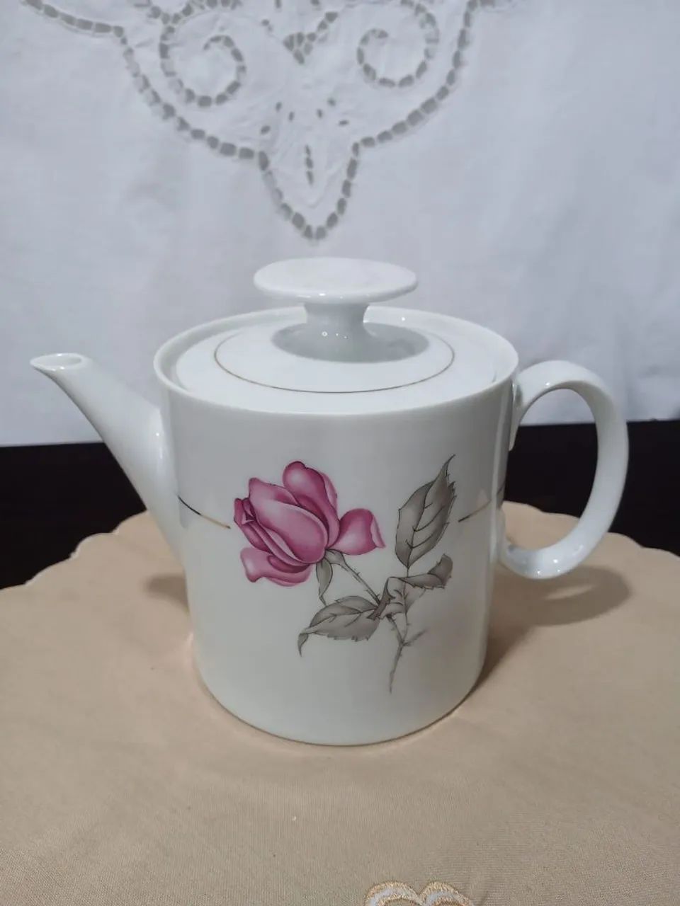 Antigo bule porcelana real  - Foto 3