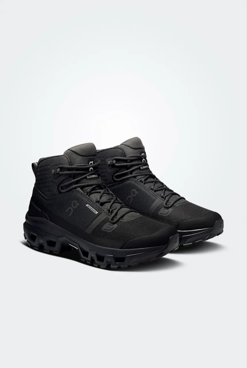 Bota trilha neve On Cloudrock mid waterproof