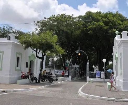 Túmulo sepultura Cemitério da Boa Sentença  - Foto 6