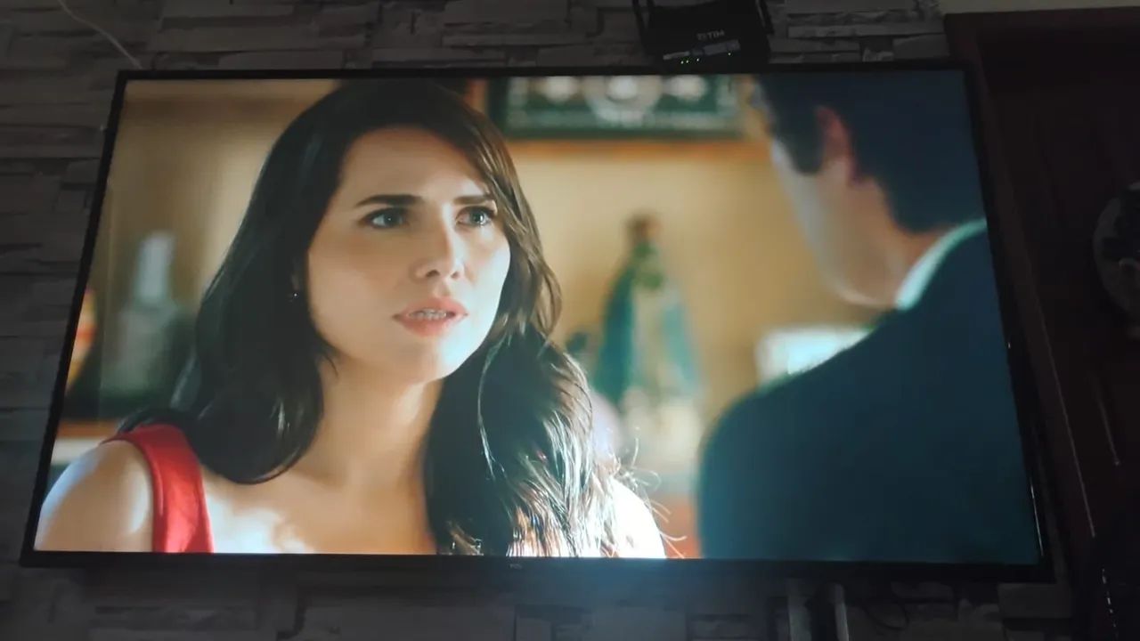 Vendo tv TCL 65 polegadas Android 