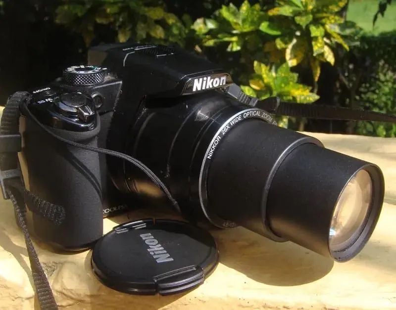 Câmera Nikon Coolpix P100 