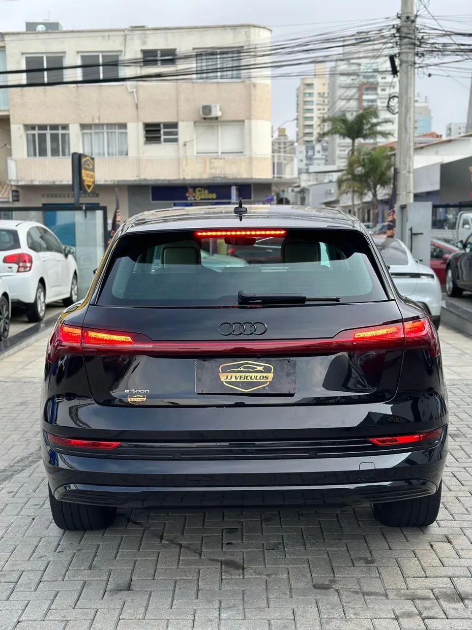 Audi E-Tron Performace Aut. (elétrico) 2020 - Foto 5