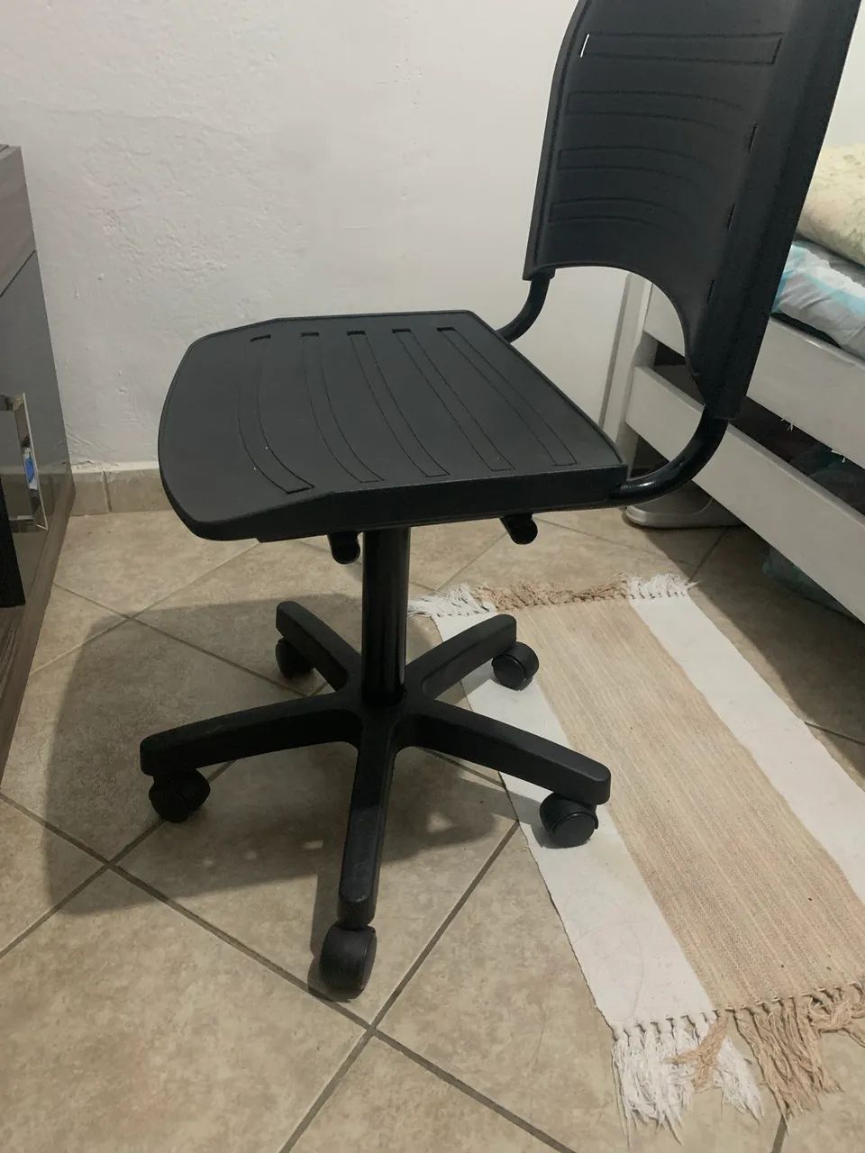Cadeira de escritório giratória  - Foto 2