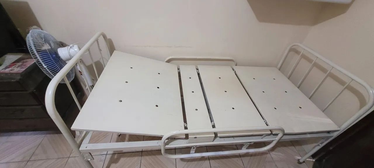Cama hospitalar 2 manivelas - Foto 5