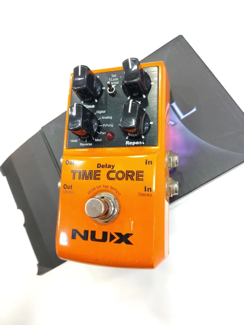 Pedal Nux Time Core Delay com tap tempo! 