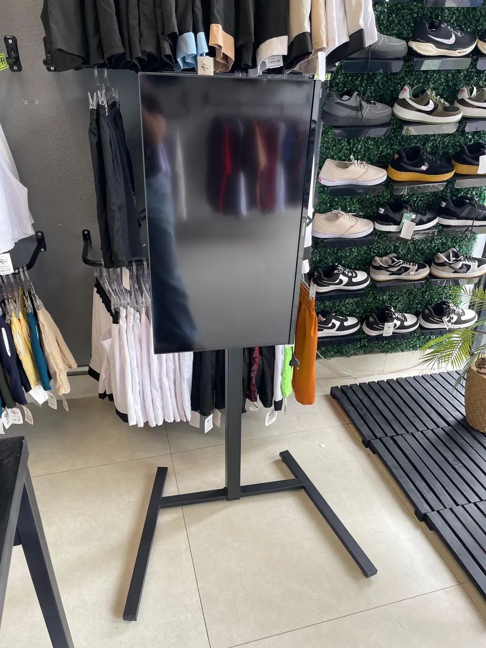 Totem para divulgação 32 polegadas  - Foto 3